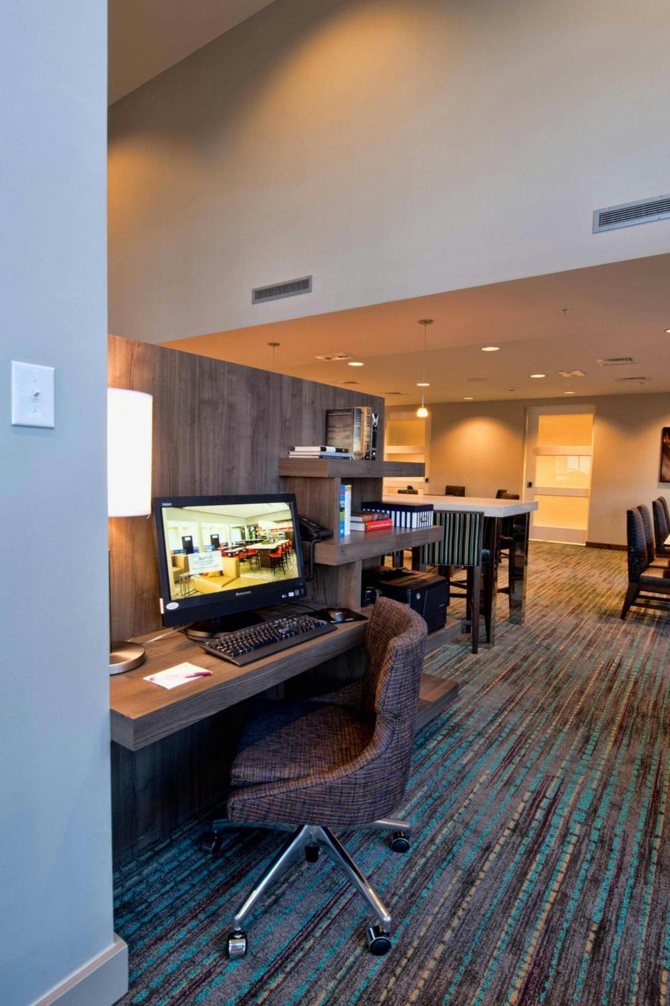 Residence Inn By Marriott Omaha Aksarben Village מראה חיצוני תמונה